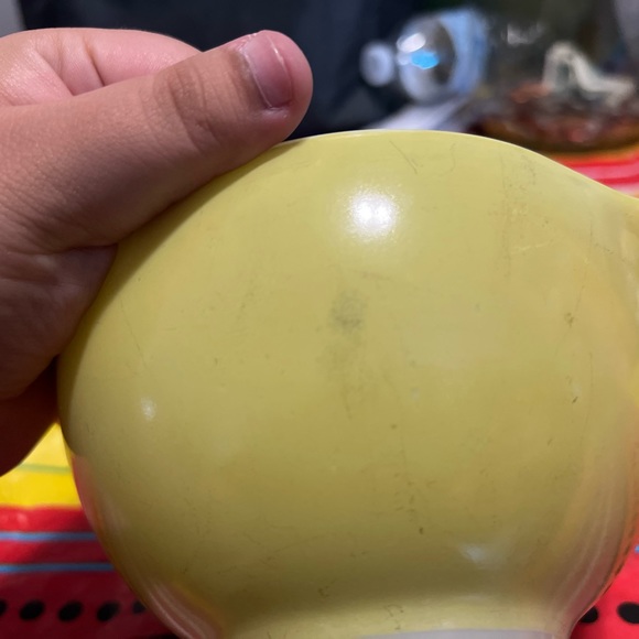 2 Greenish yellow Pyrex - Picture 4 of 5